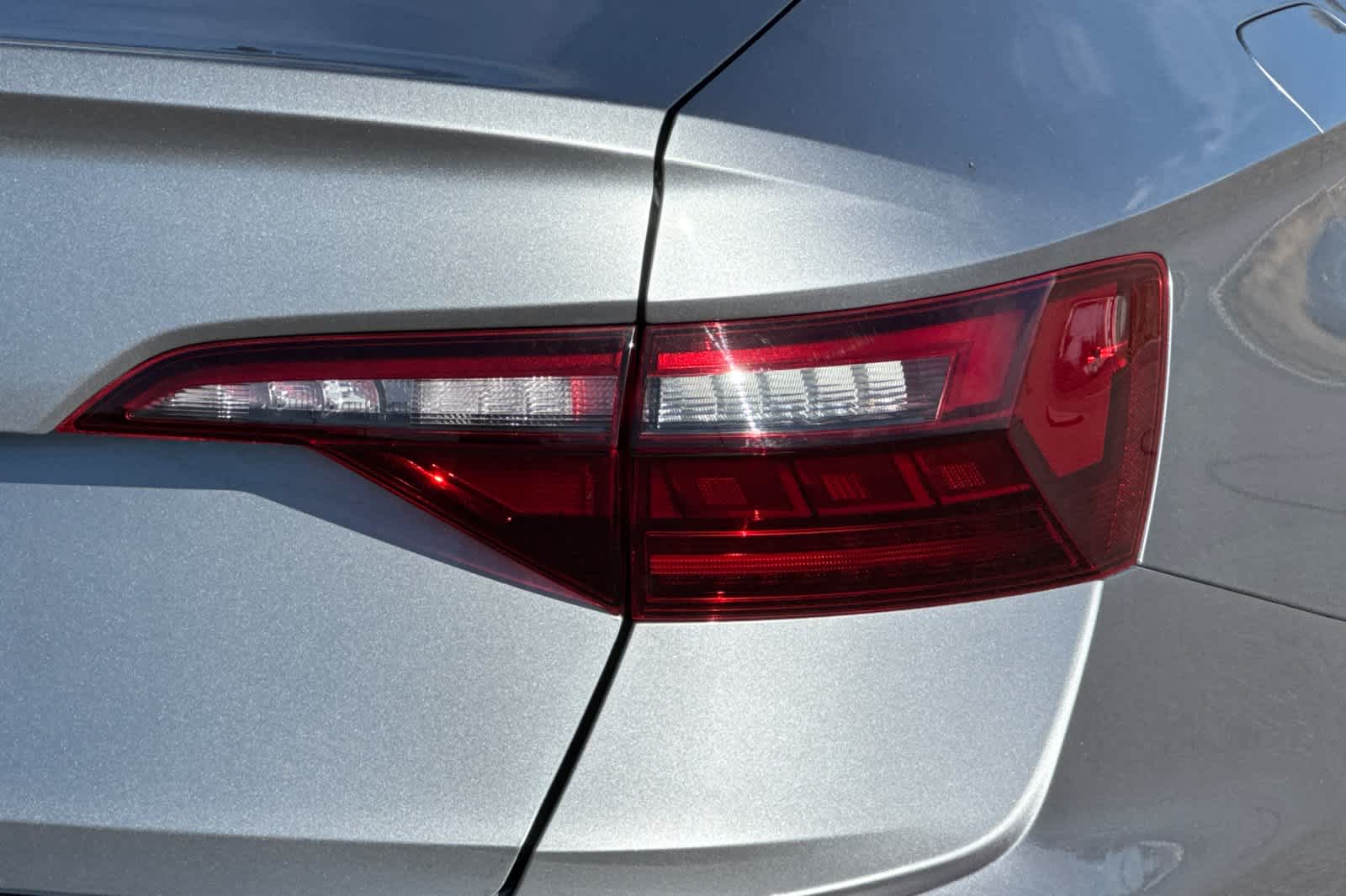 Thumbnail: 2020 Volkswagen Jetta - 25