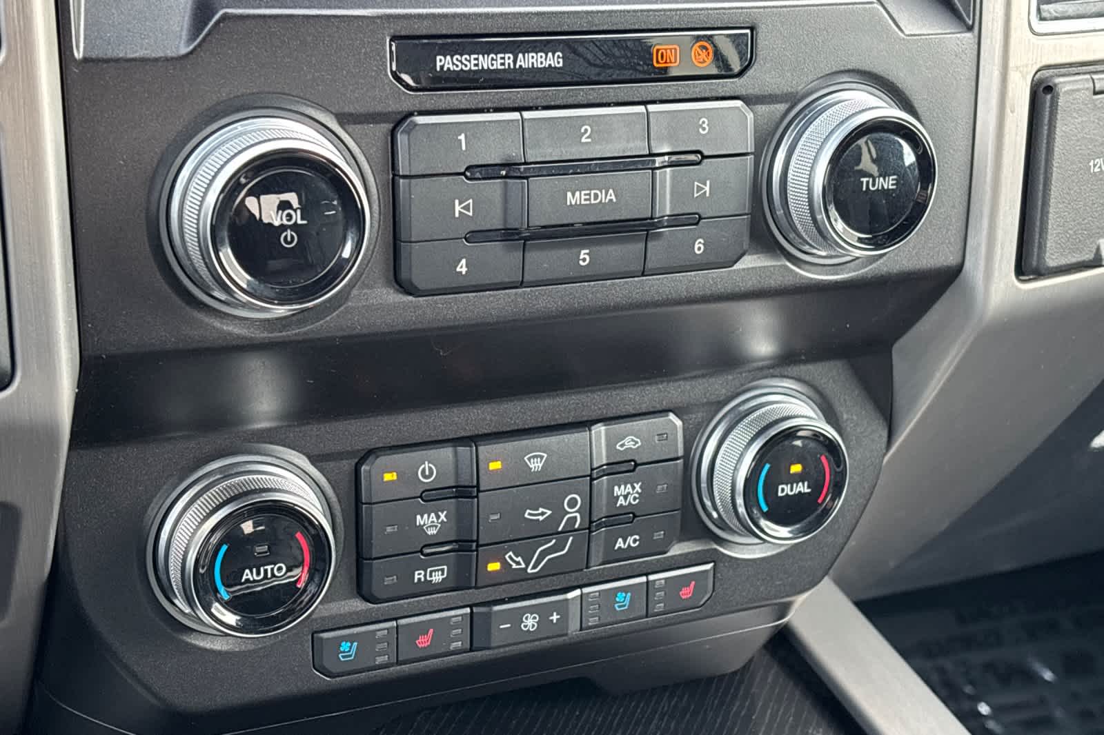 Thumbnail: 2021 Ford F-350 - 20