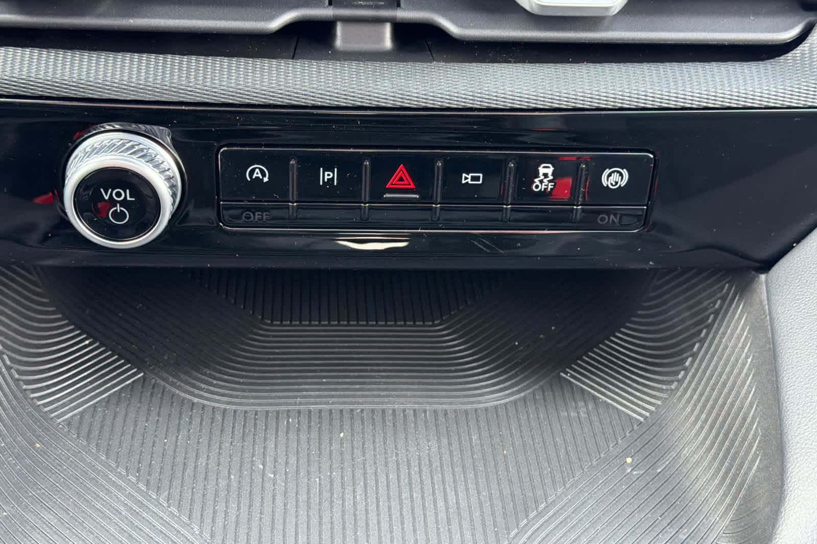 Thumbnail: 2026 Ford Explorer - 22