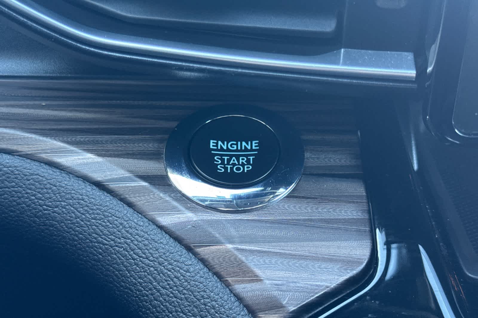 Thumbnail: 2023 Ford Explorer - 24