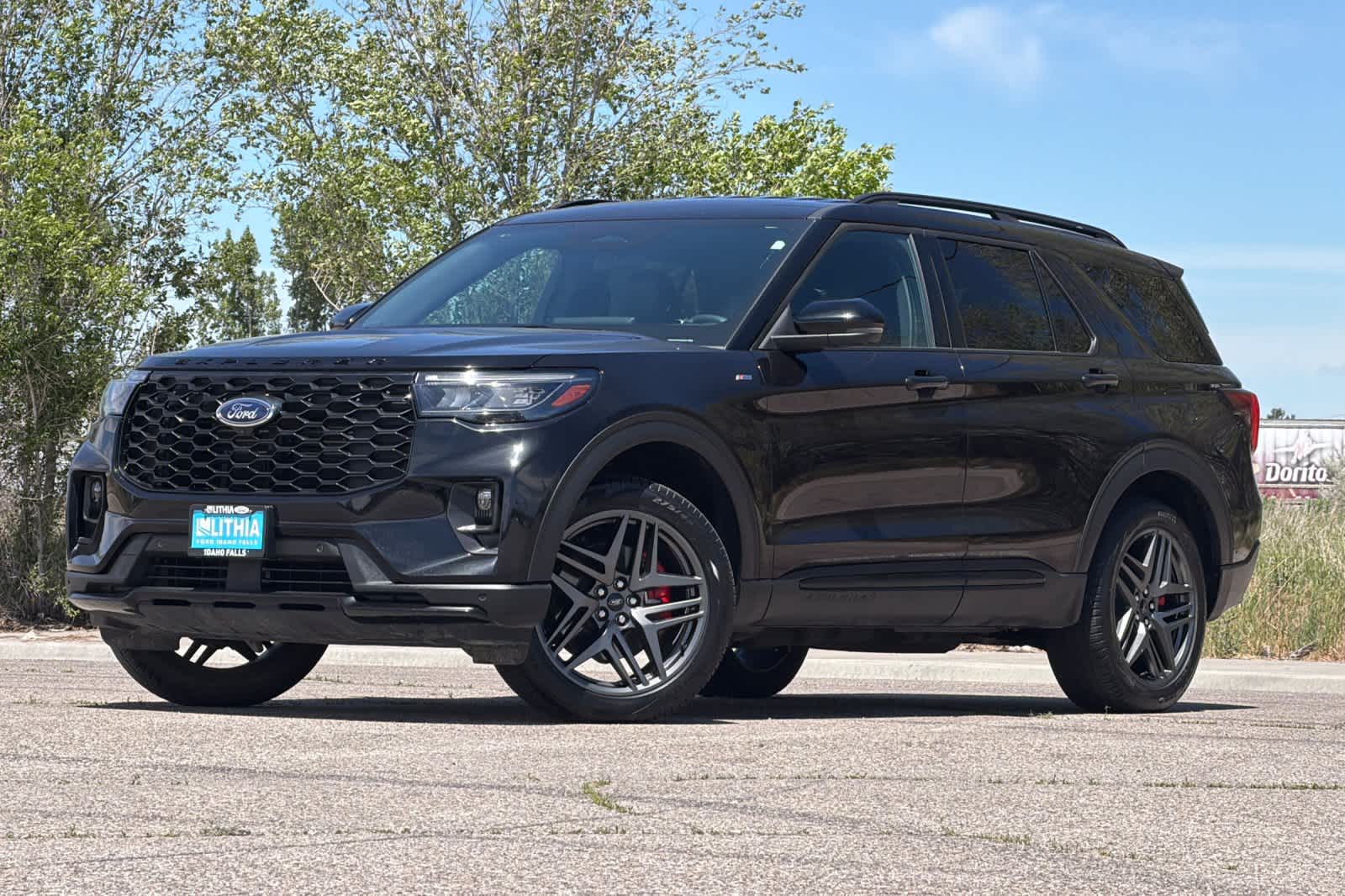 2025 Ford Explorer ST-LINE 4WD (PL535)'s photo