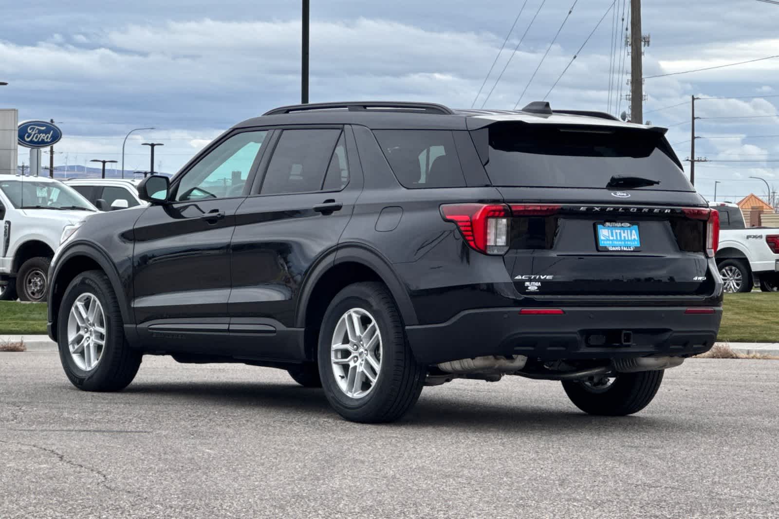 Thumbnail: 2026 Ford Explorer - 6