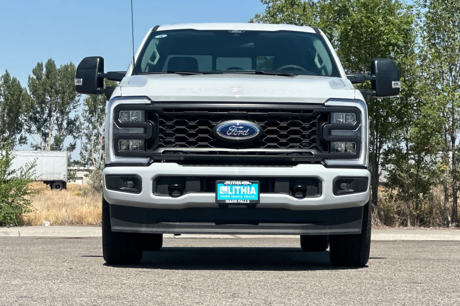 2026 Ford F-350 Super Duty XL - Photo 10