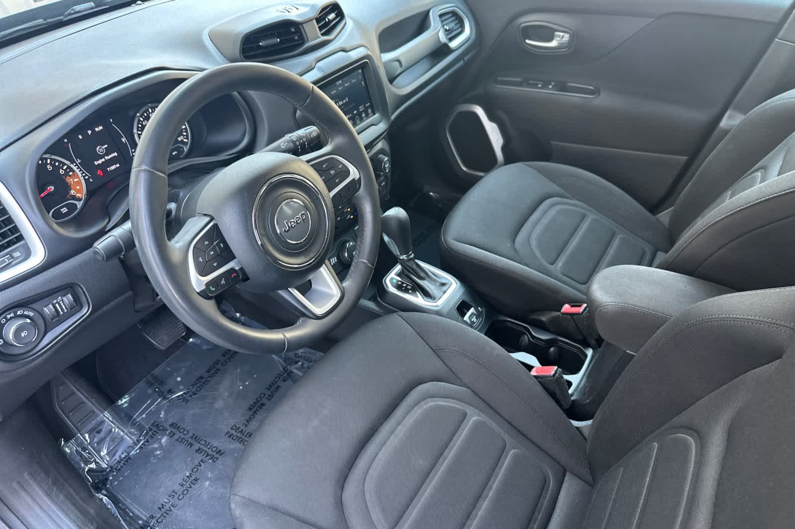 Thumbnail: 2018 Jeep Renegade - 11