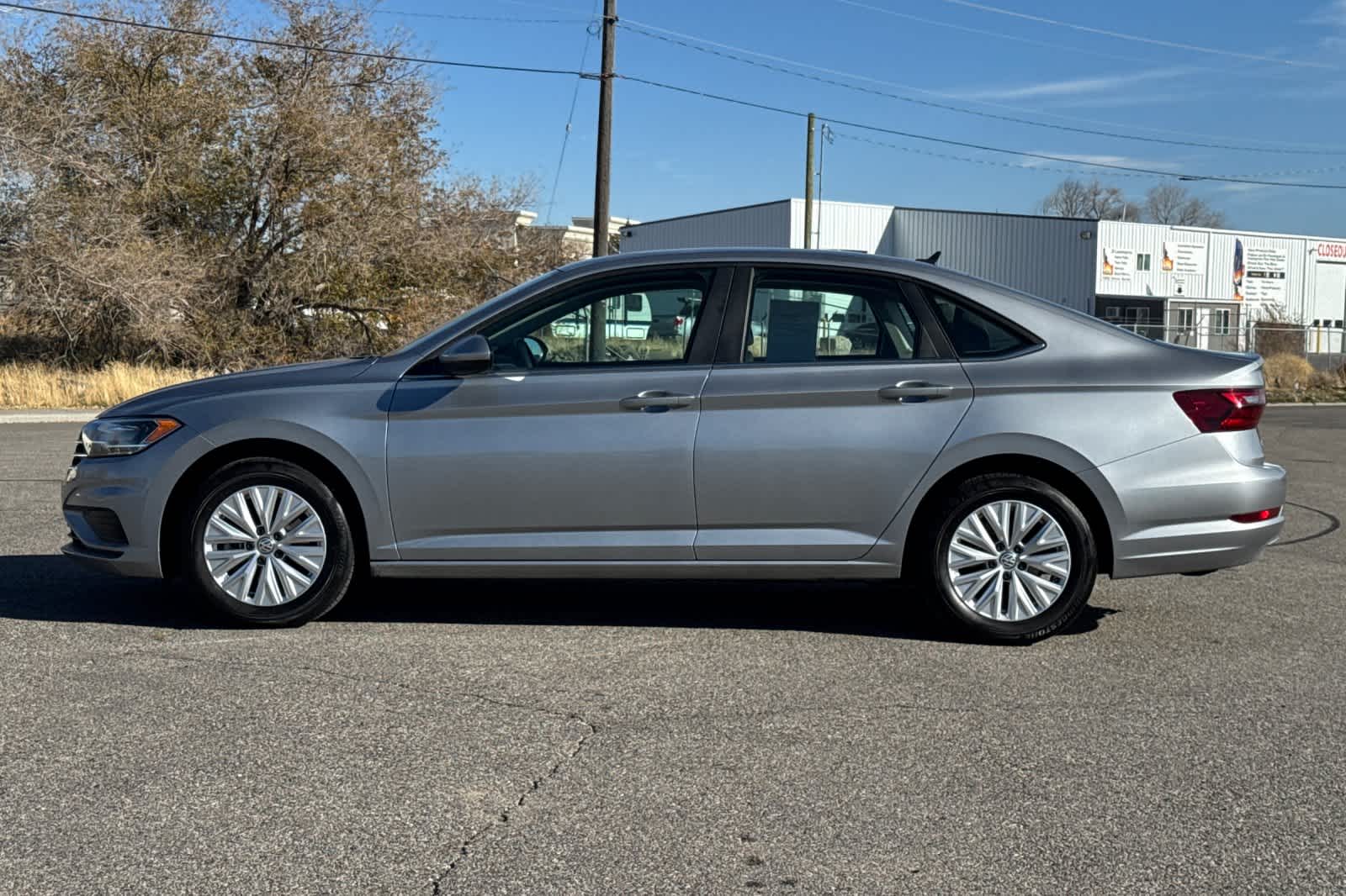 Thumbnail: 2020 Volkswagen Jetta - 5