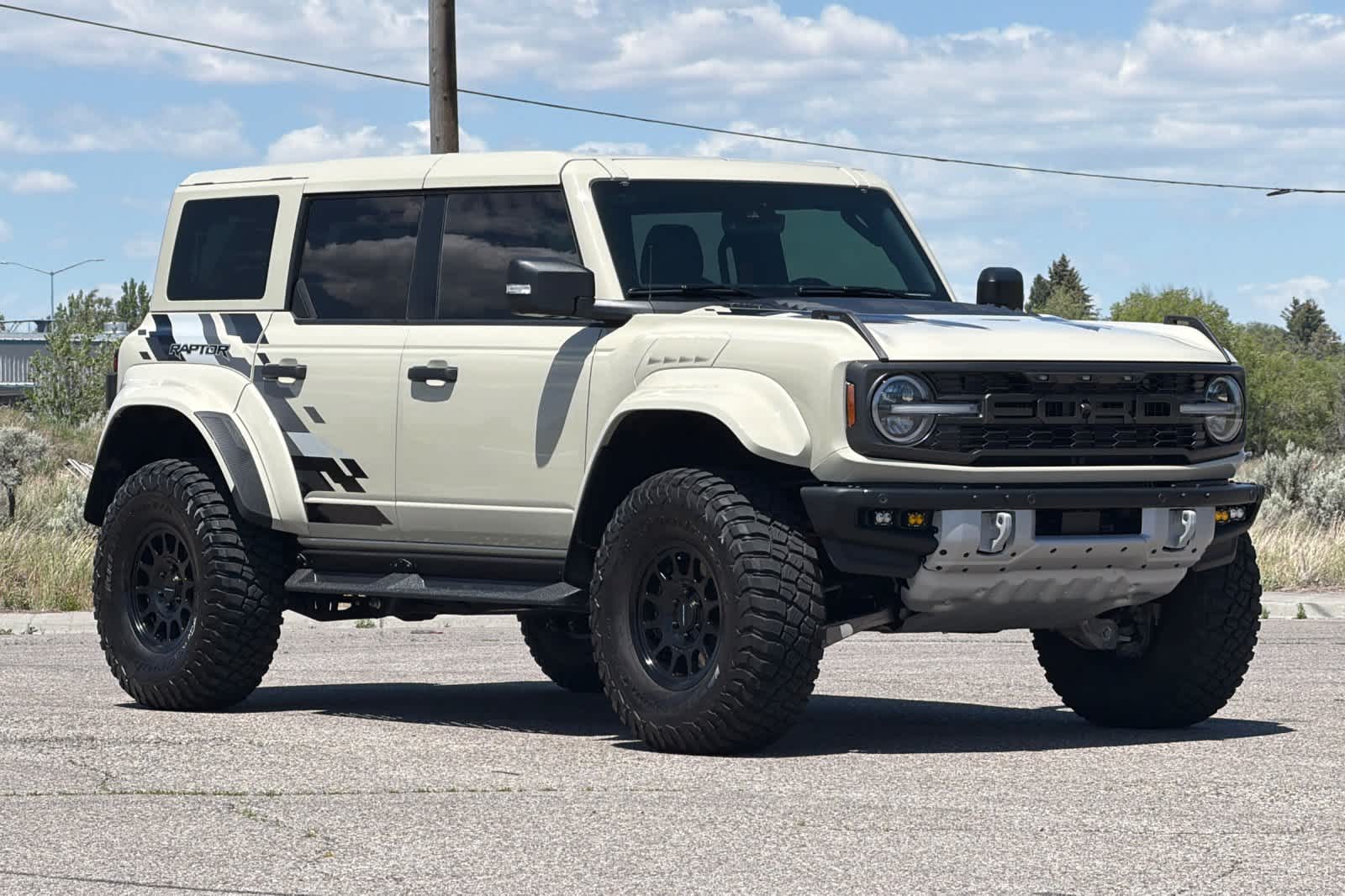 Thumbnail: 2026 Ford Bronco - 8