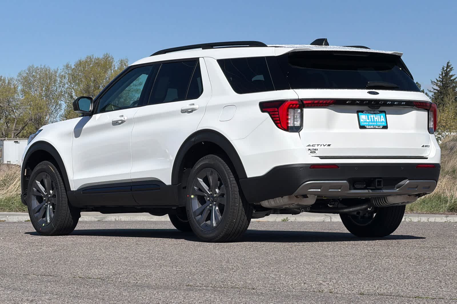 Thumbnail: 2026 Ford Explorer - 6