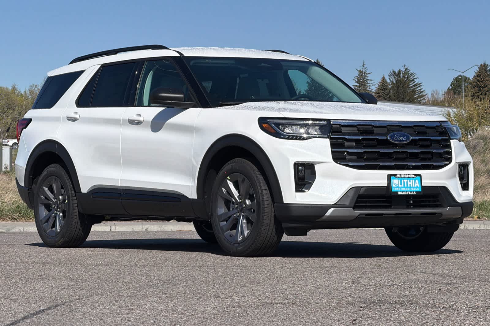 Thumbnail: 2026 Ford Explorer - 9