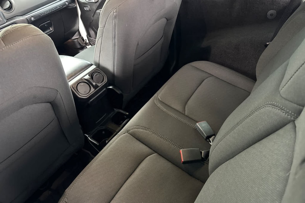 Used 2021 Jeep Wrangler Sport SUV