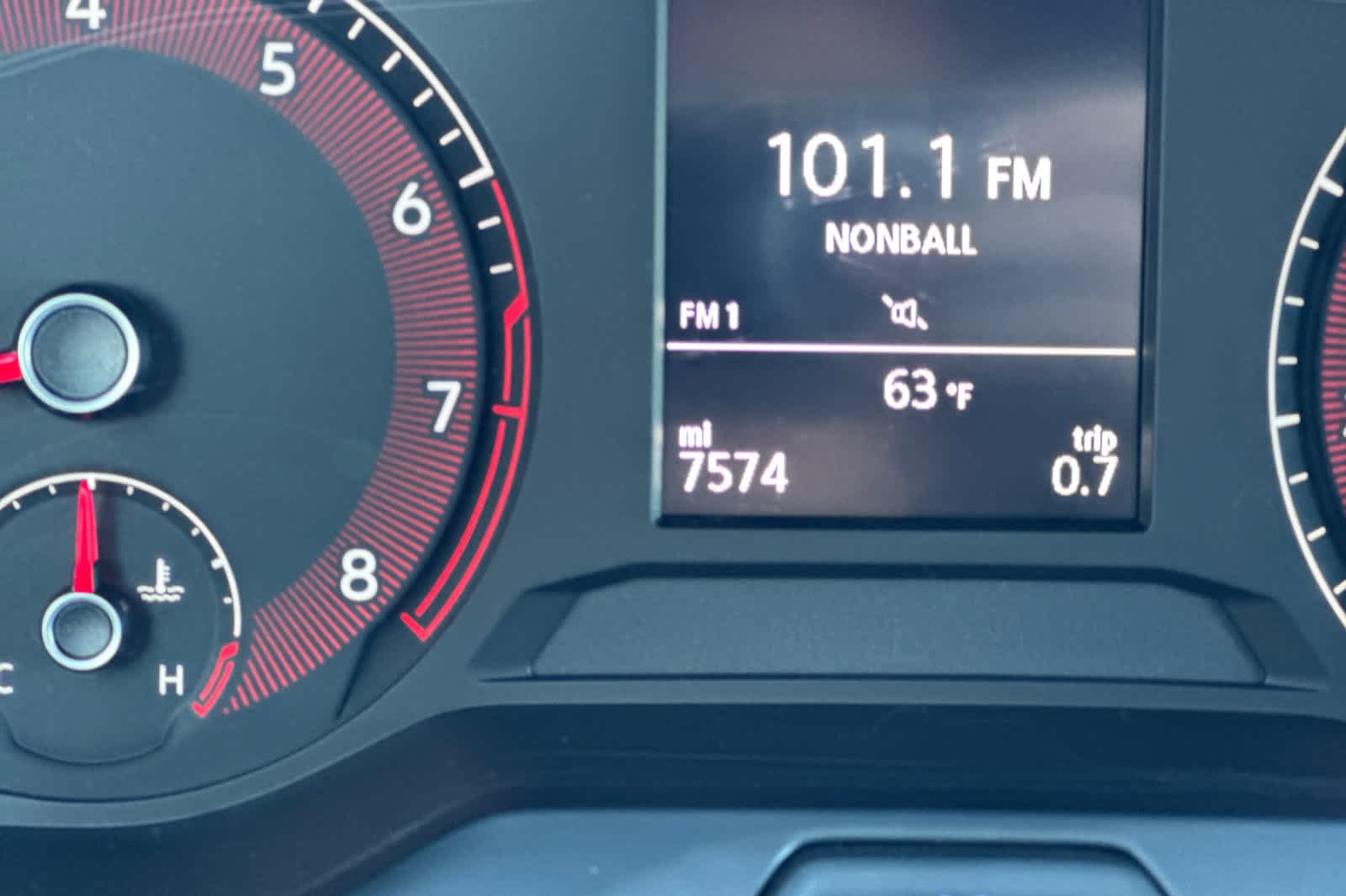 Thumbnail: 2020 Volkswagen Jetta - 23