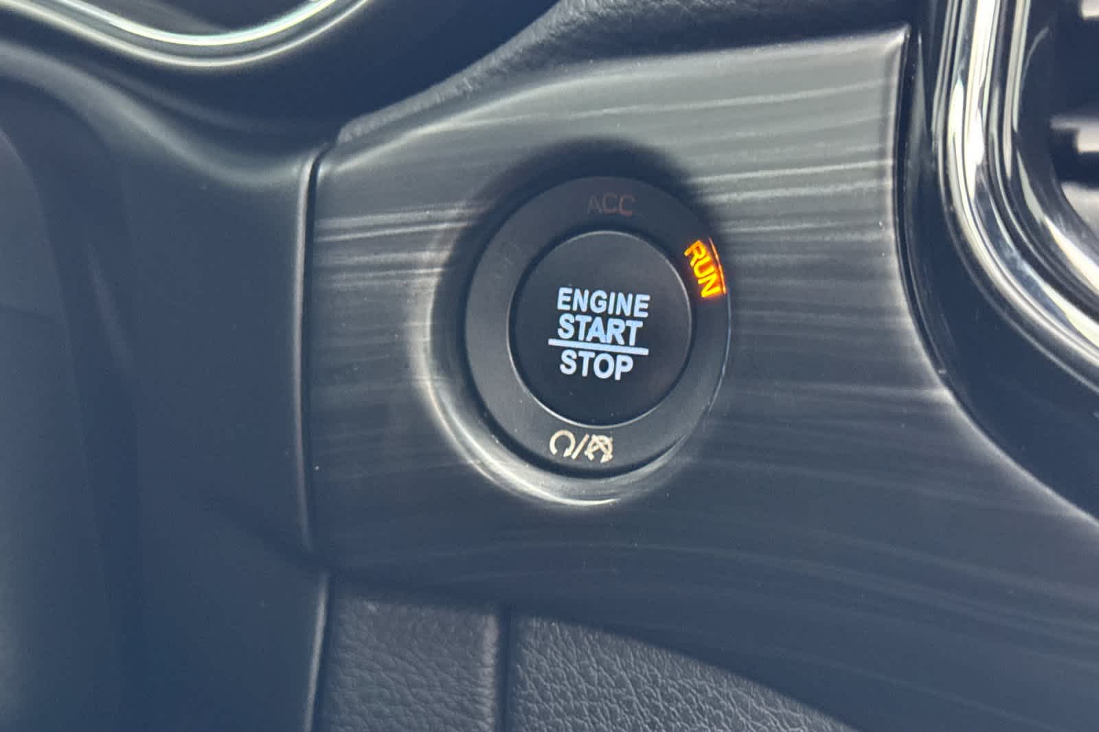 Thumbnail: 2019 Jeep Grand Cherokee - 23