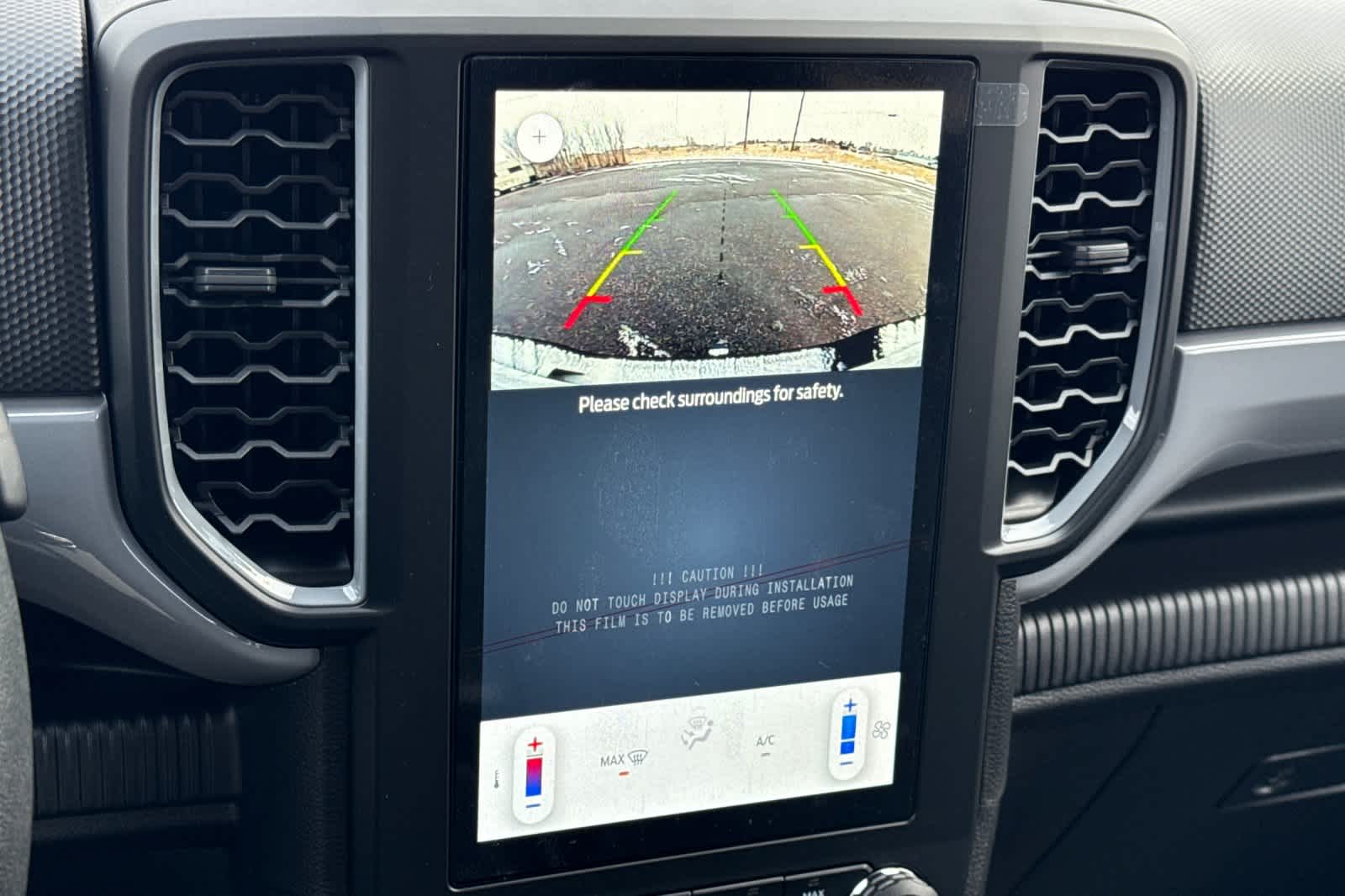 Thumbnail: 2025 Ford Ranger - 18