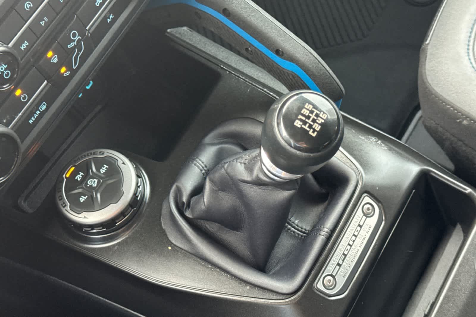 Thumbnail: 2022 Ford Bronco - 21