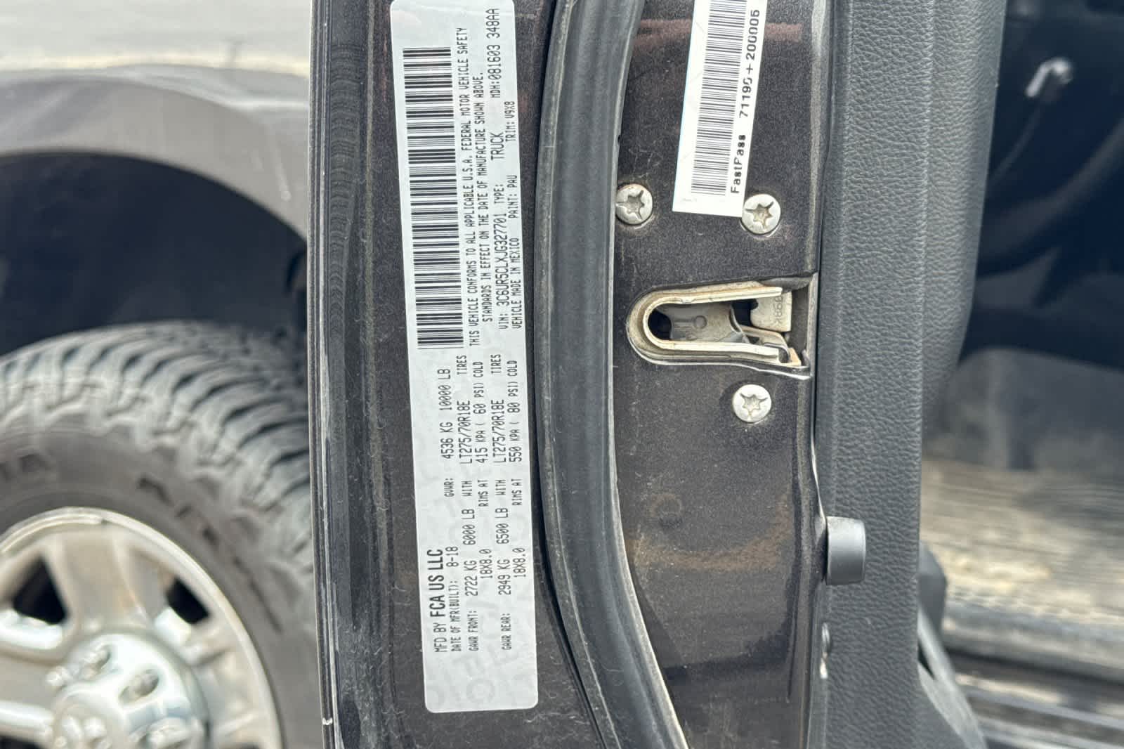 2018 Ram 2500 Tradesman photo 2