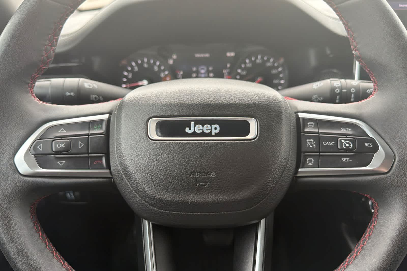 Thumbnail: 2023 Jeep Compass - 23