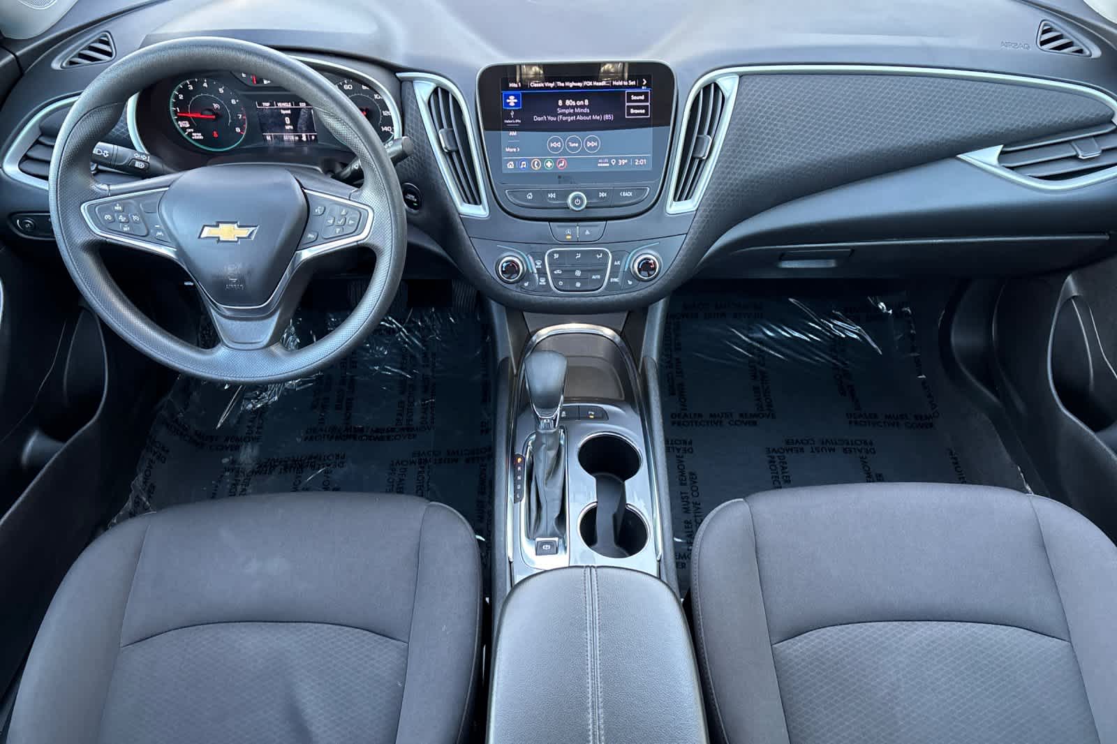 2024 Chevrolet Malibu 1LT photo 3