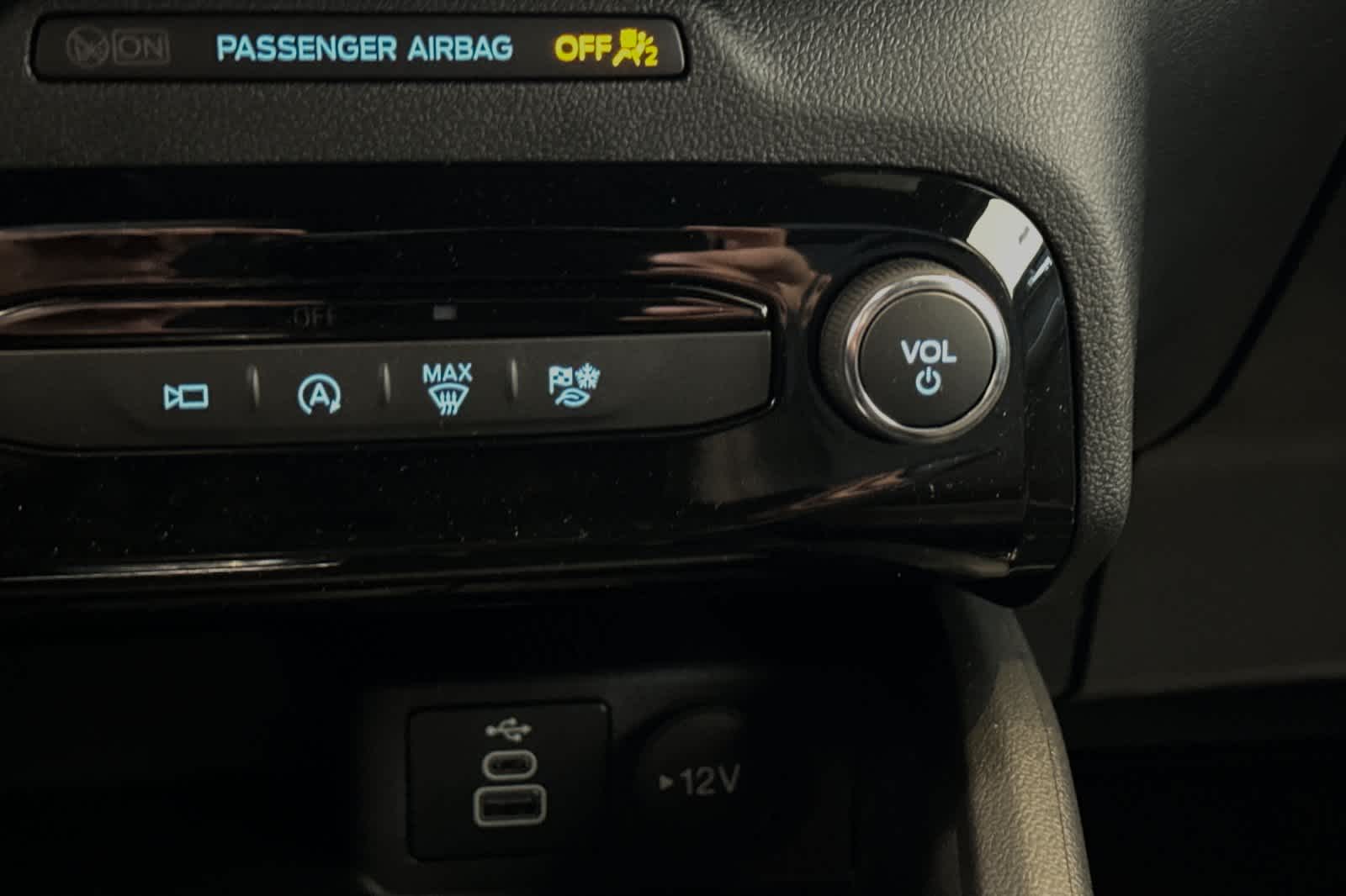 2024 Ford Escape ST-Line Select 21