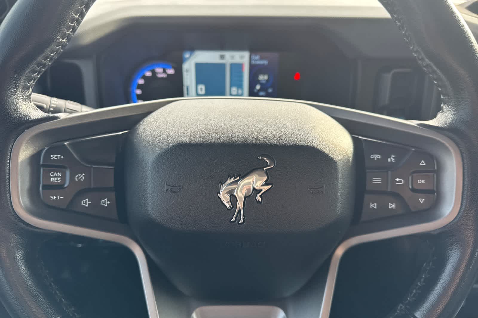 Thumbnail: 2022 Ford Bronco - 23