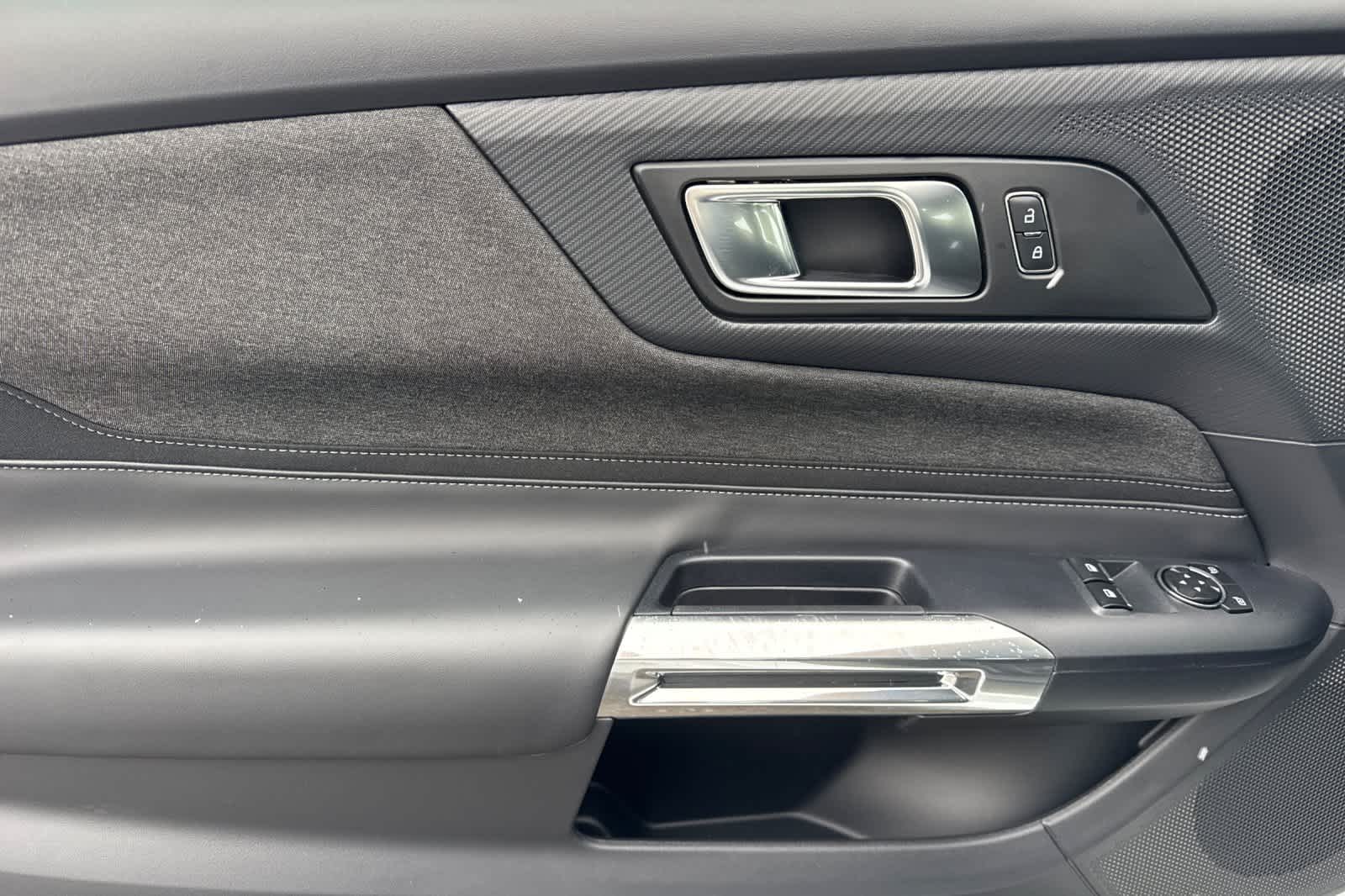 Thumbnail: 2026 Ford Mustang - 12