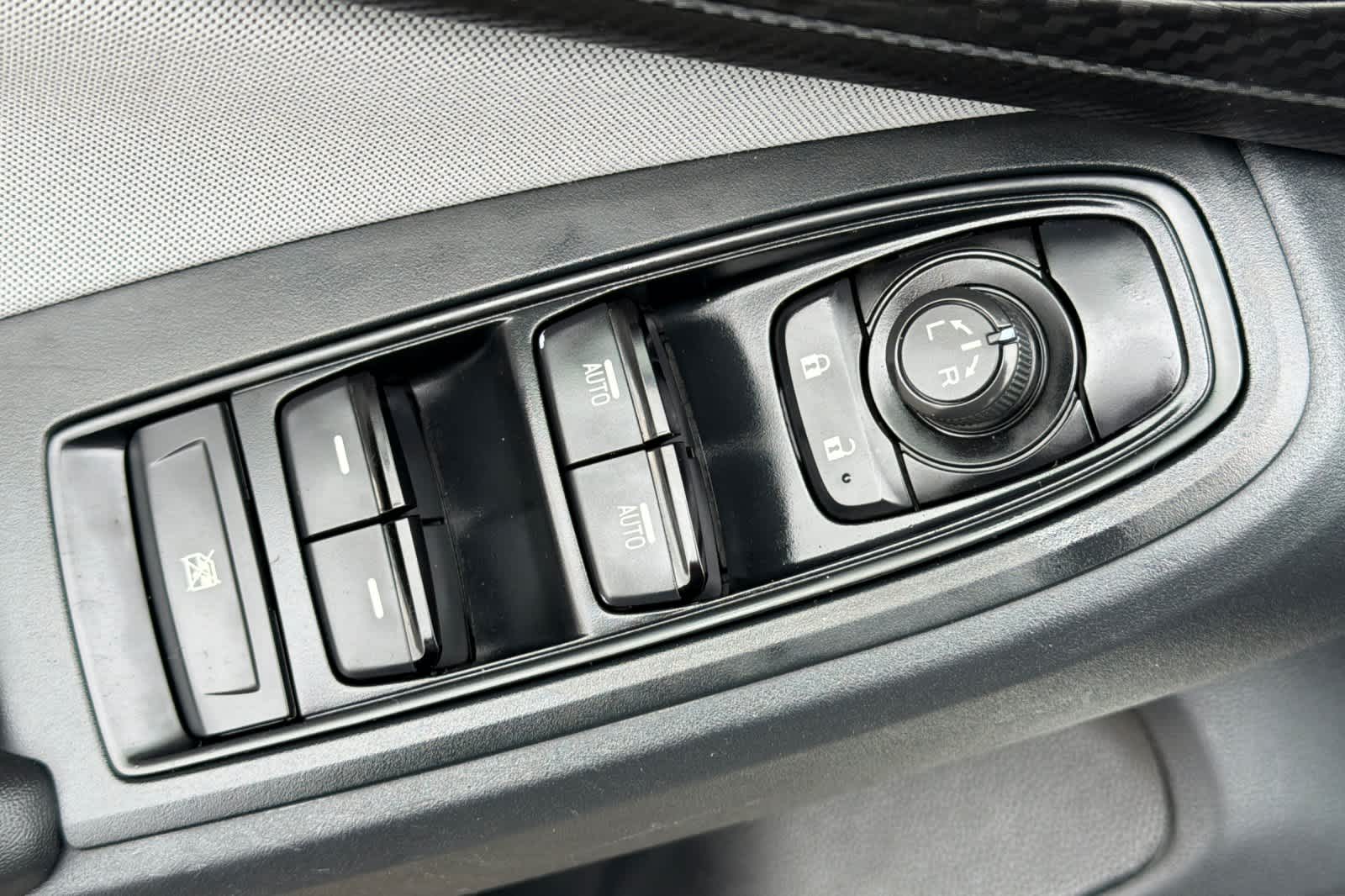 Thumbnail: 2019 Subaru Crosstrek - 13