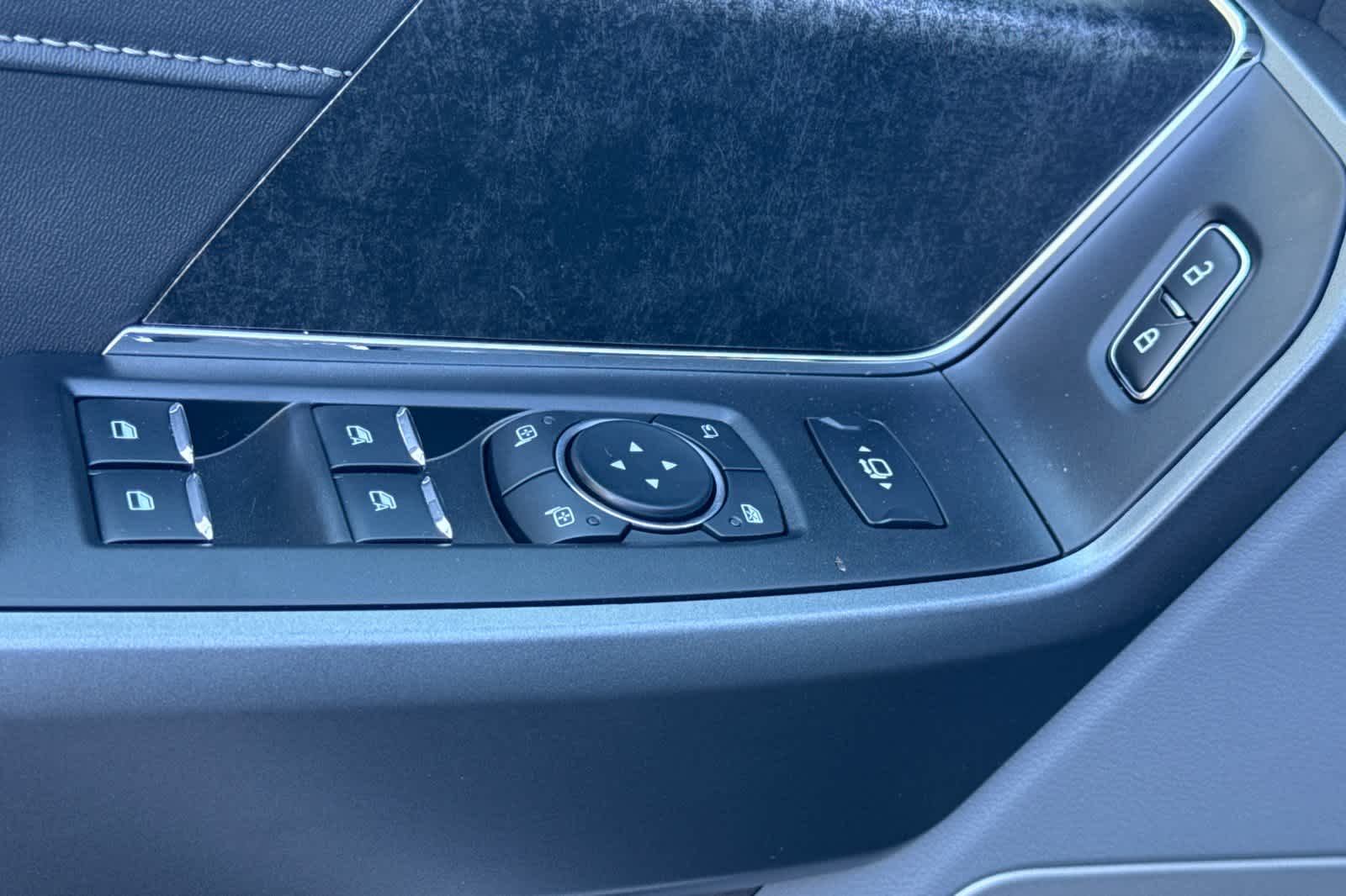 Thumbnail: 2026 Ford F-350 - 13