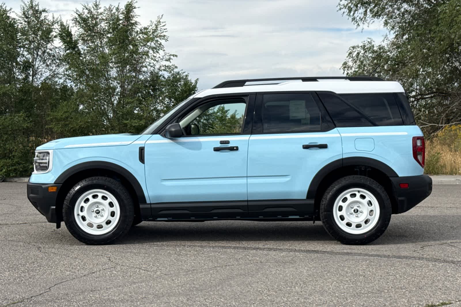 Thumbnail: 2025 Ford Bronco Sport - 5