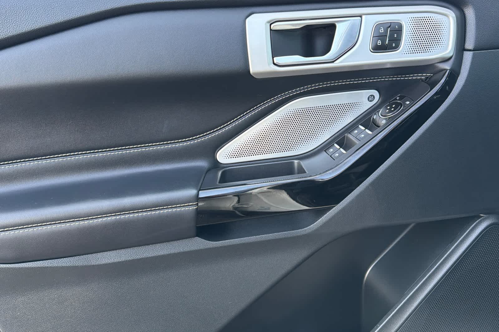 Thumbnail: 2023 Ford Explorer - 12