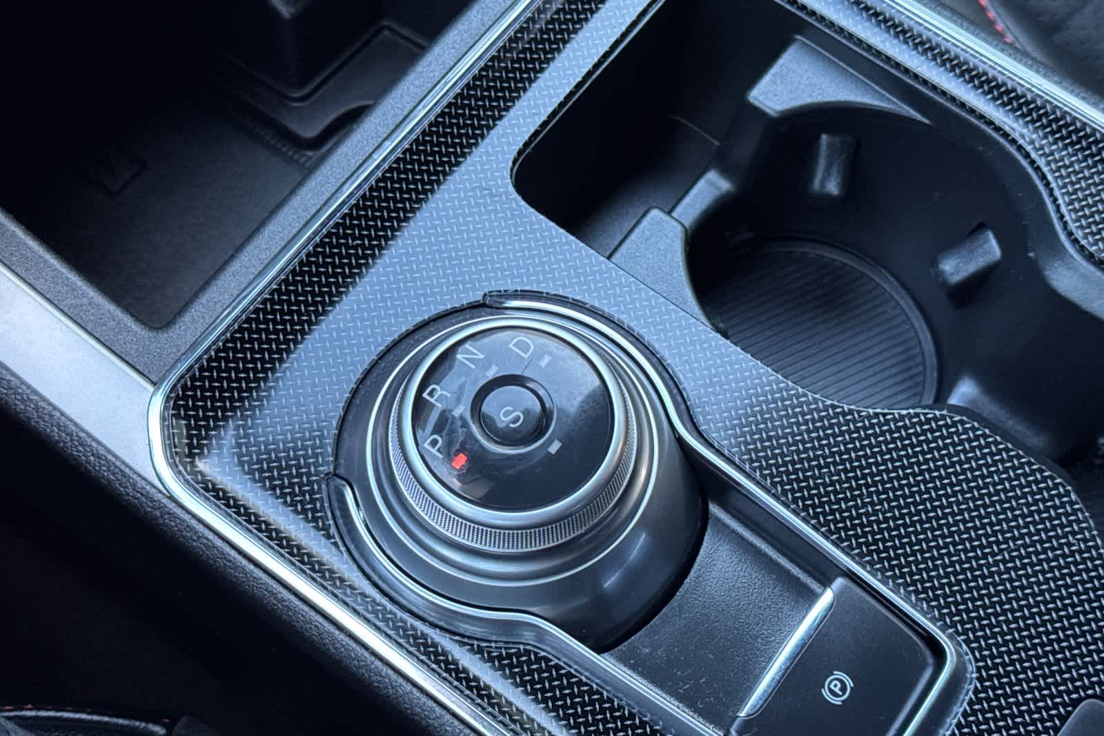 Thumbnail: 2021 Ford Edge - 22