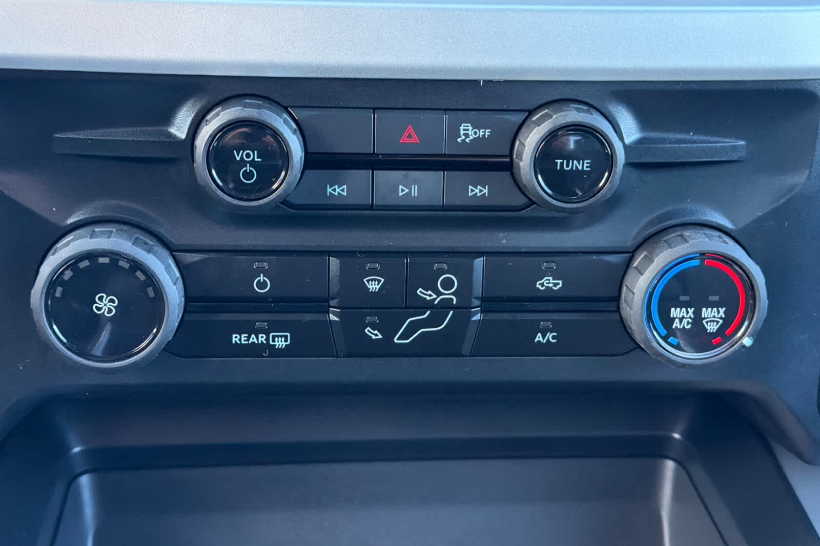 Thumbnail: 2025 Ford F-250 - 19