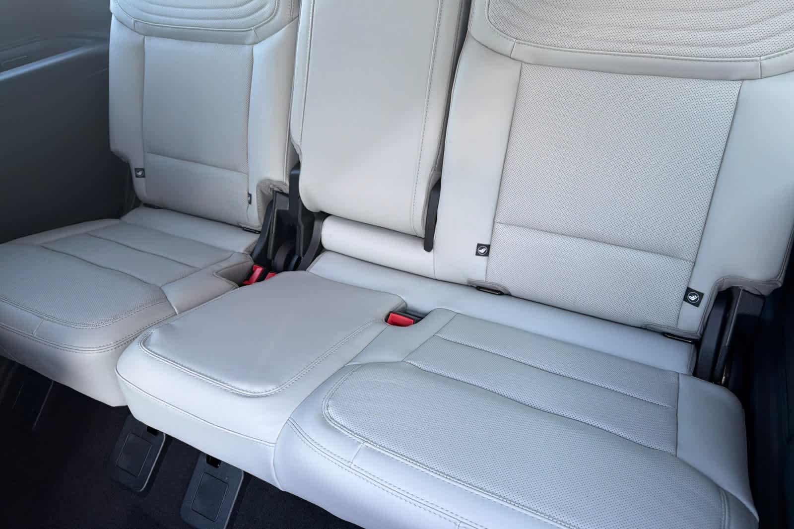 Thumbnail: 2026 Ford Expedition - 15