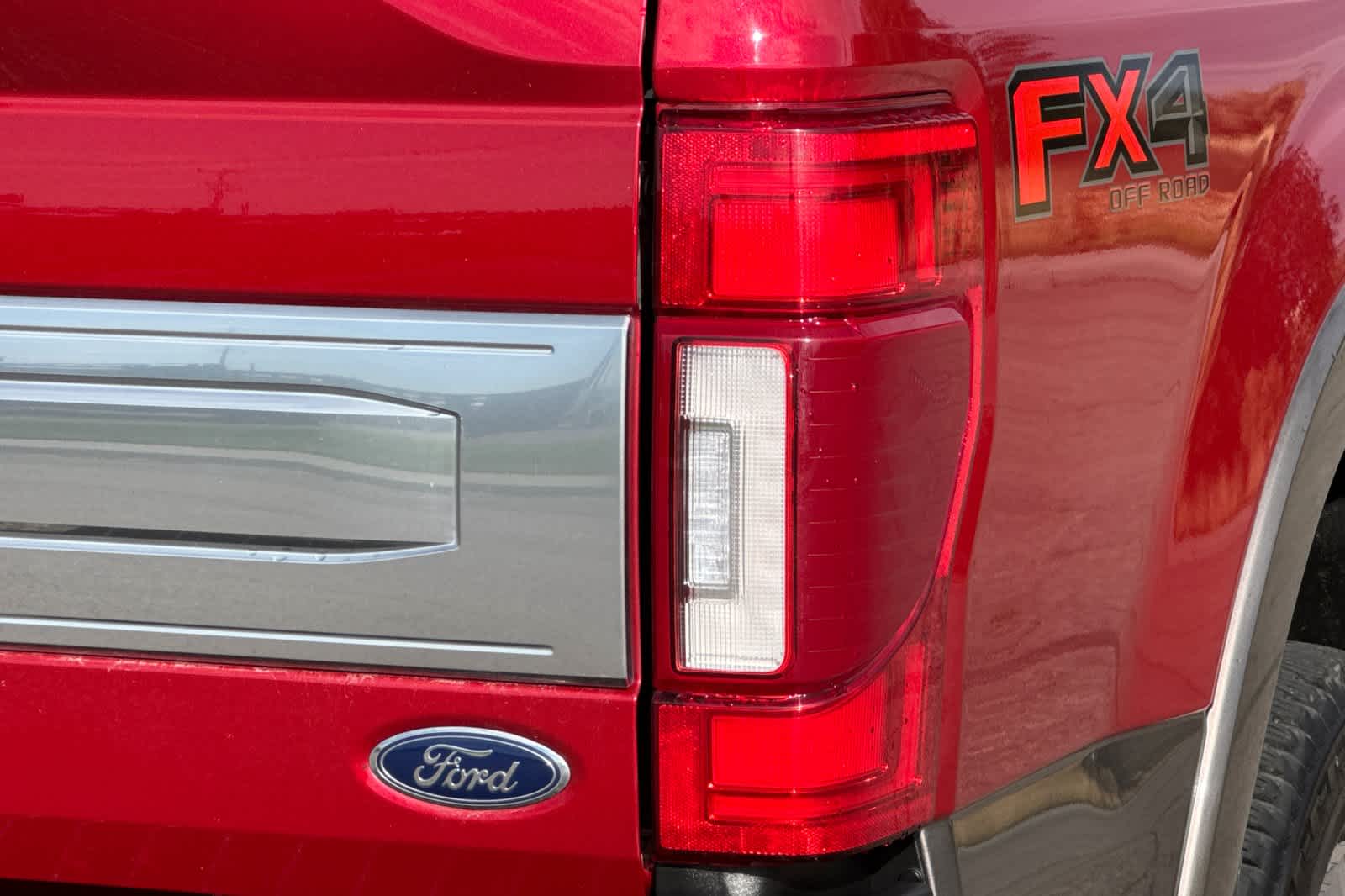 Thumbnail: 2020 Ford F-350 - 27