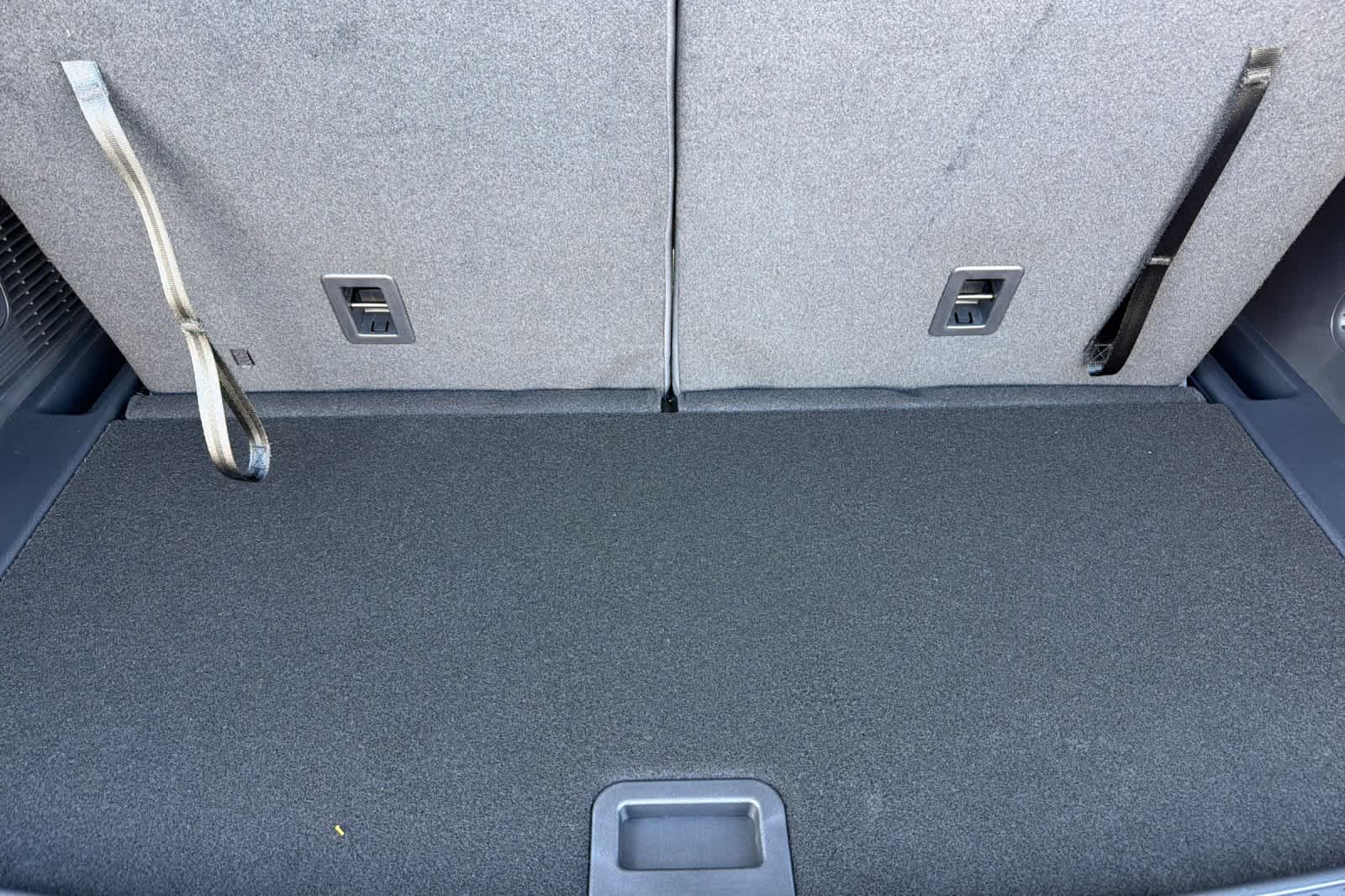 Thumbnail: 2026 Ford Explorer - 16