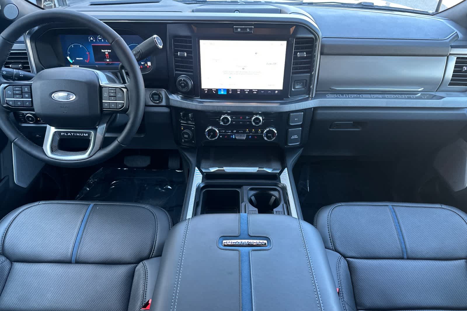 2025 Ford F-350 Platinum photo 3