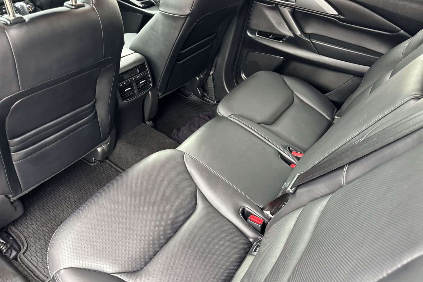2022 Mazda CX-9 Touring photo 4