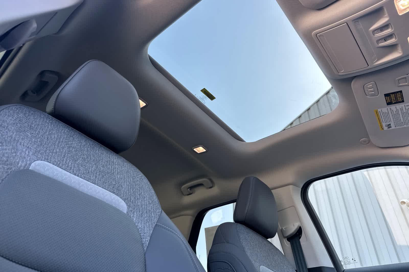 Thumbnail: 2025 Ford Bronco Sport - 17