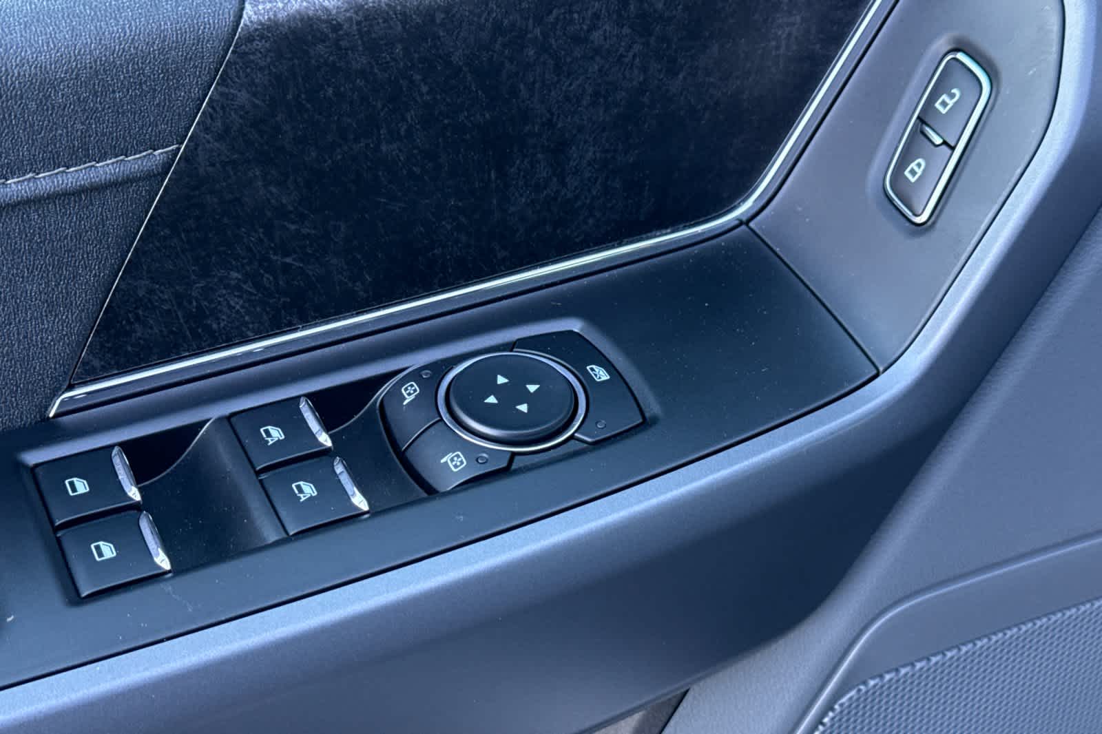 Thumbnail: 2025 Ford F-150 - 13