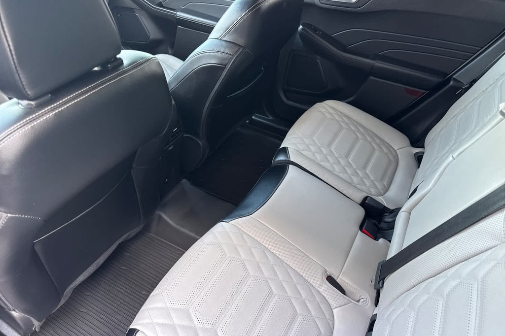 Used 2024 Ford Escape Platinum SUV