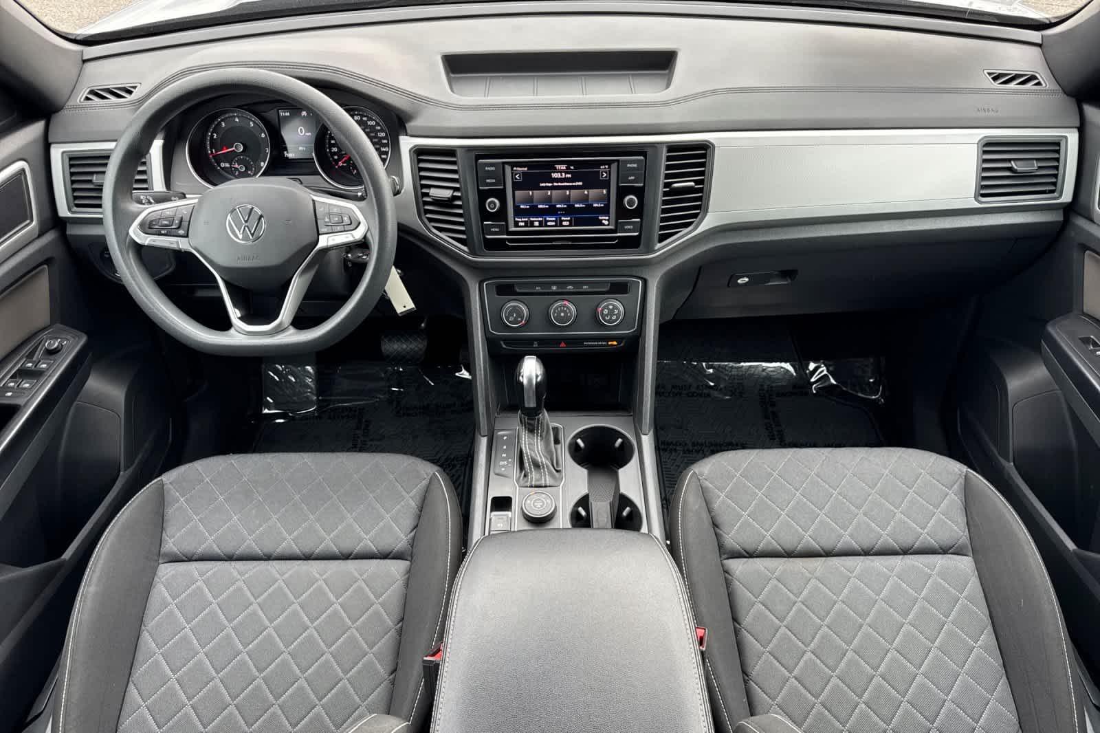 Thumbnail: 2021 Volkswagen Atlas - 3