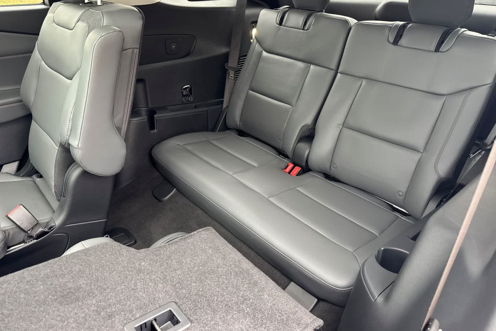 Thumbnail: 2026 Ford Explorer - 15