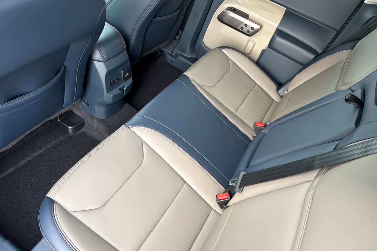 Thumbnail: 2026 Ford Maverick - 4