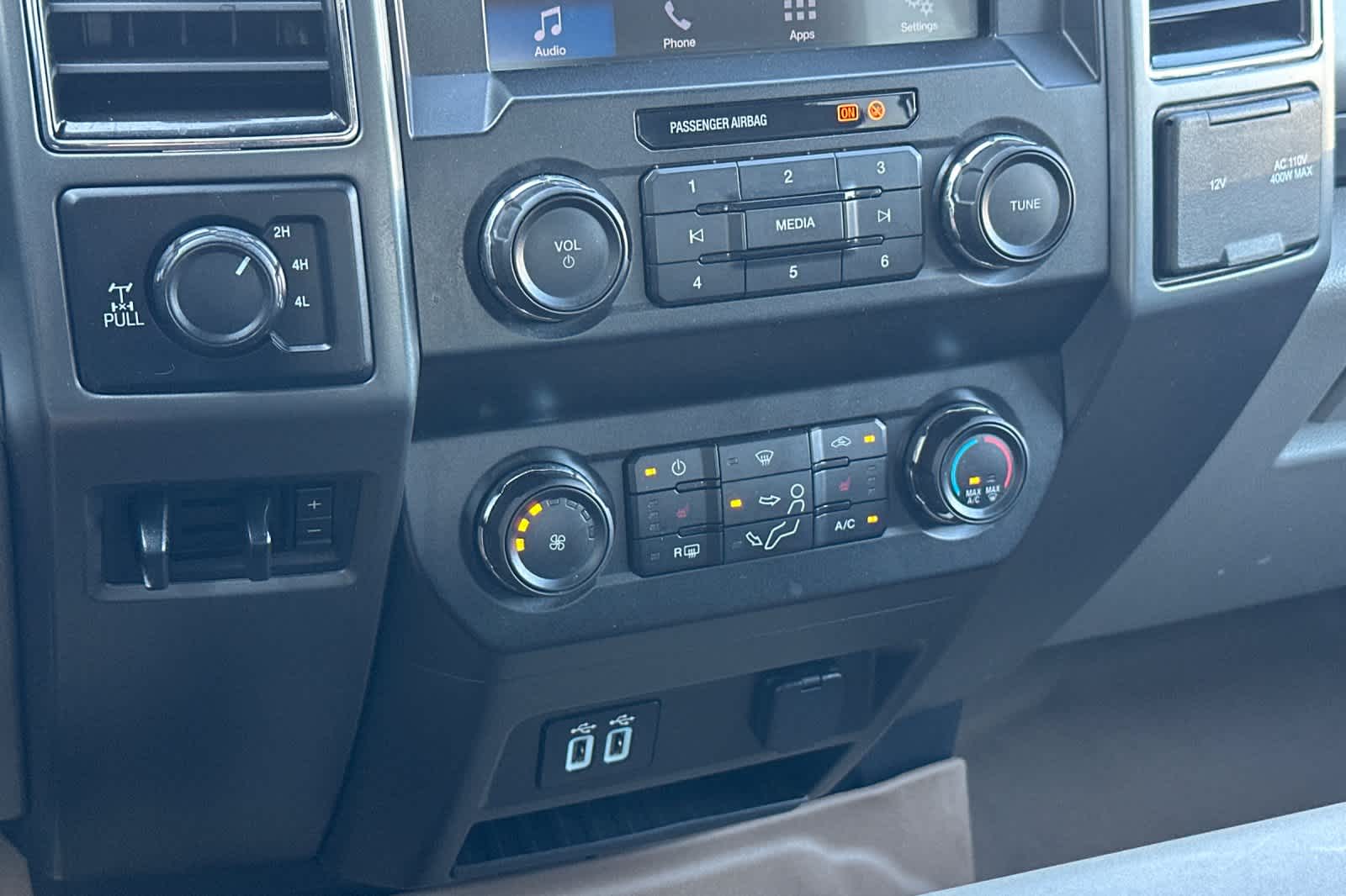 Thumbnail: 2019 Ford F-250 - 19