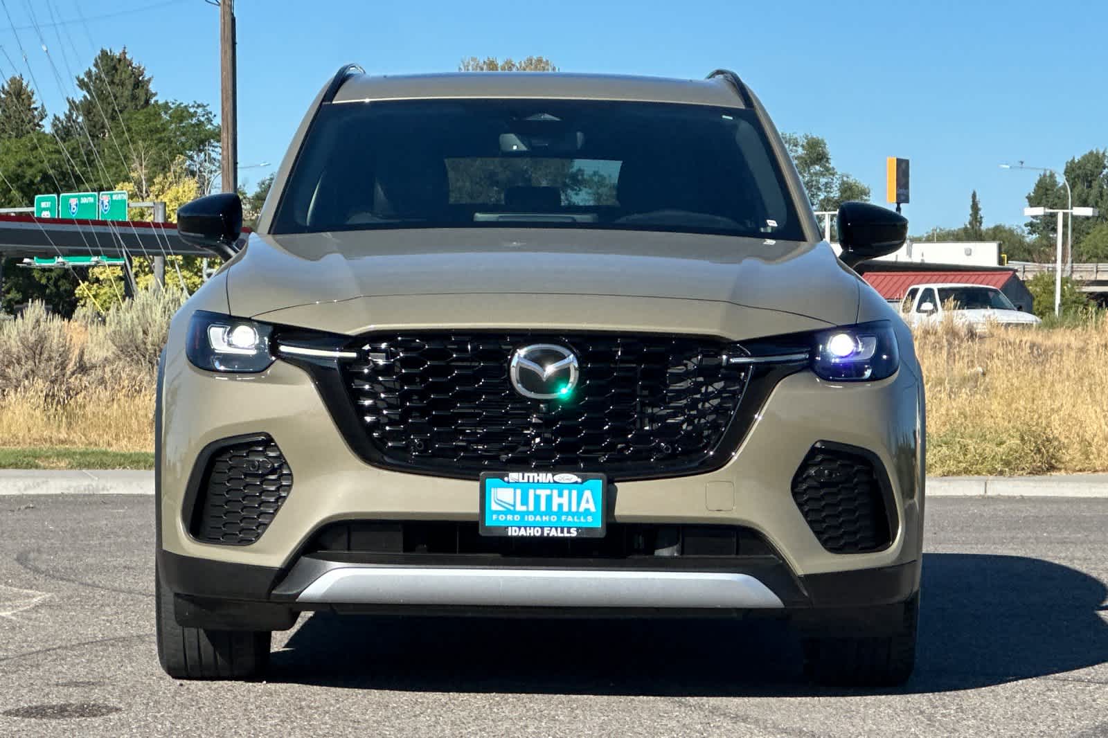 Thumbnail: 2025 Mazda CX-70 - 10