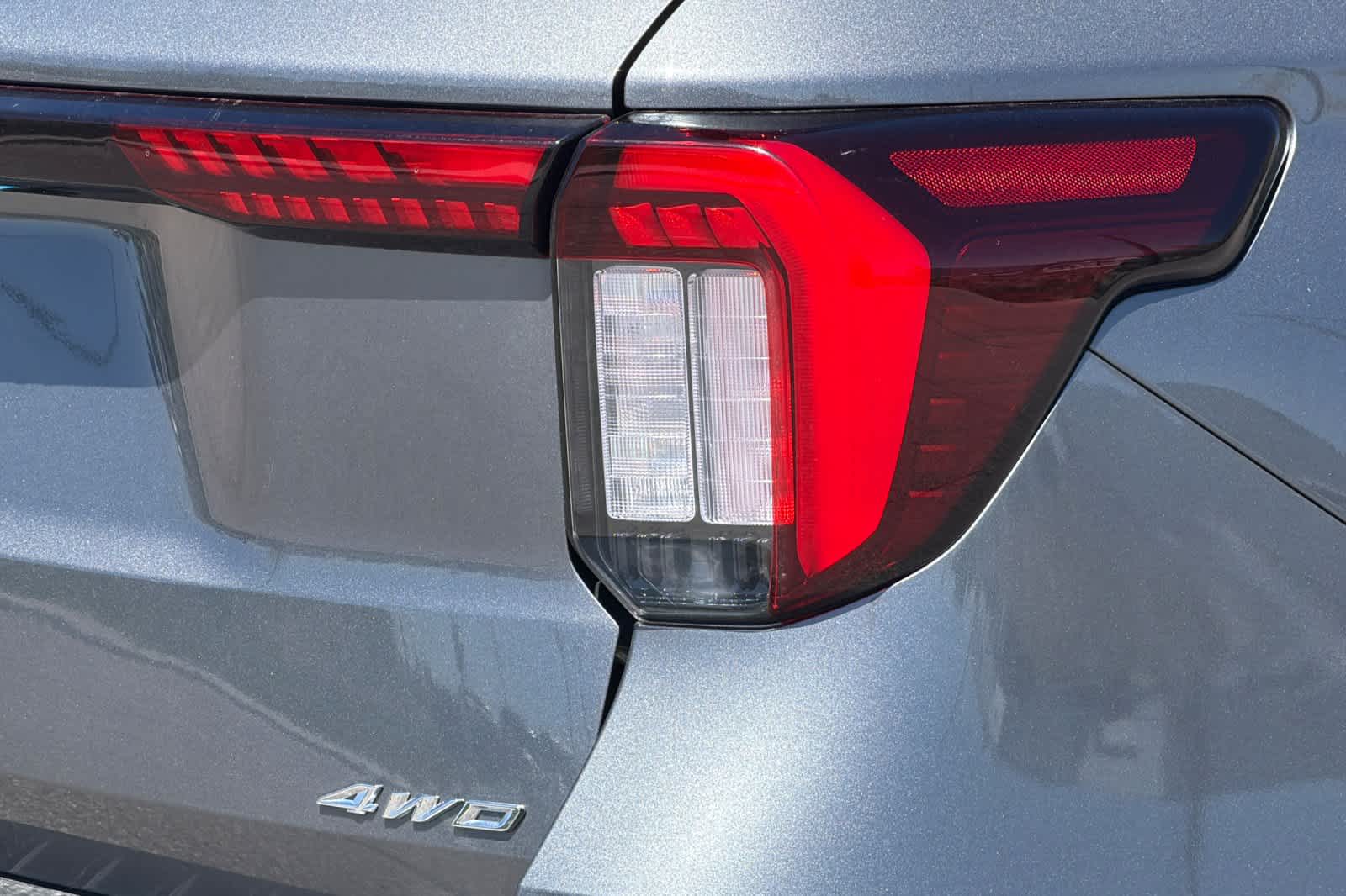 2025 Ford Explorer ST-LINE - Photo 29