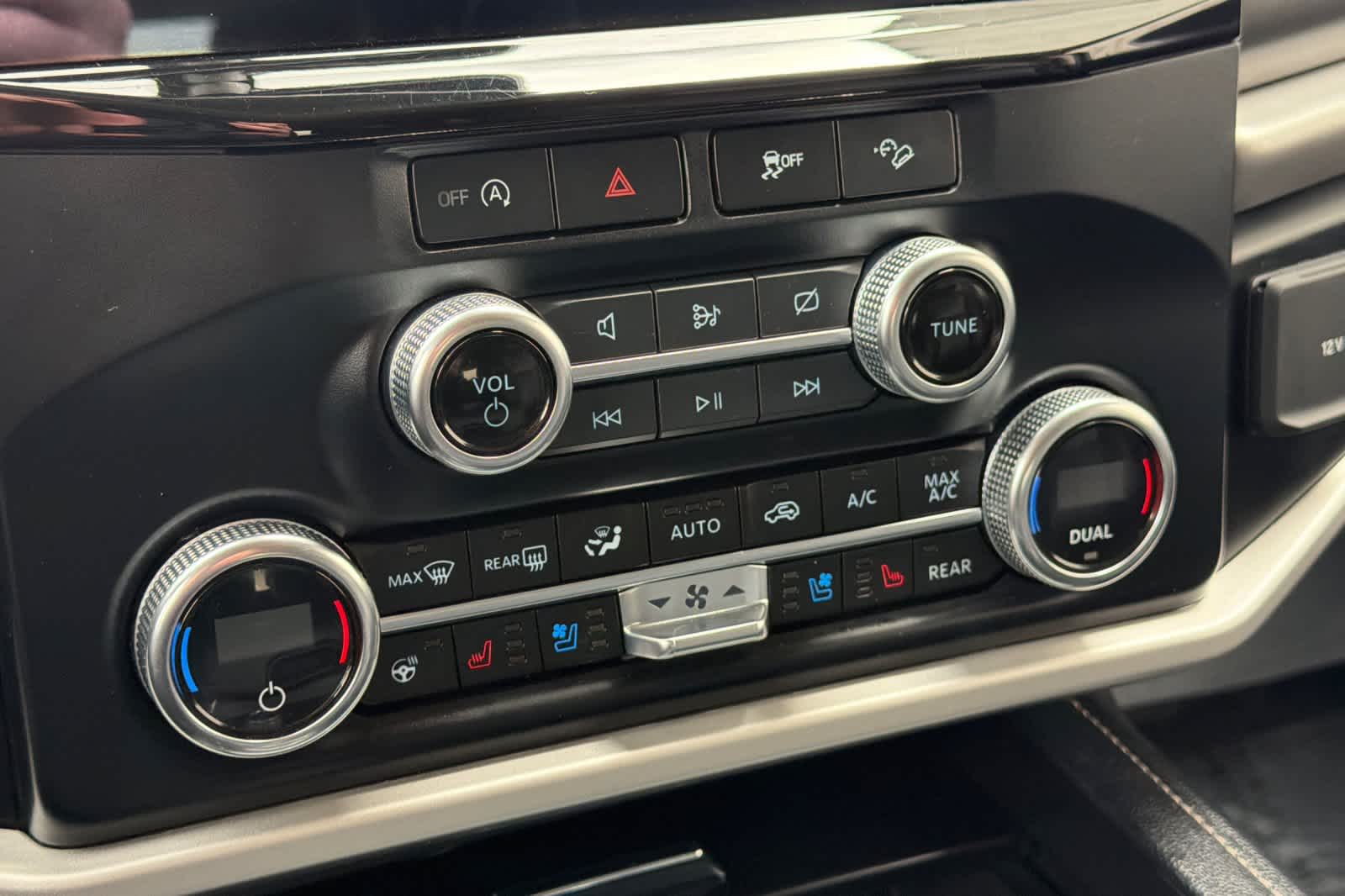 Thumbnail: 2024 Ford Expedition - 22