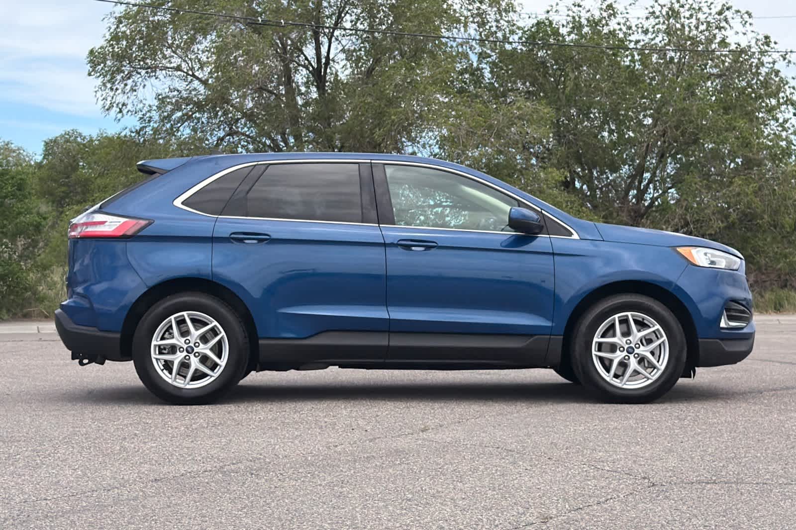 2021 Ford Edge SEL - Photo 8