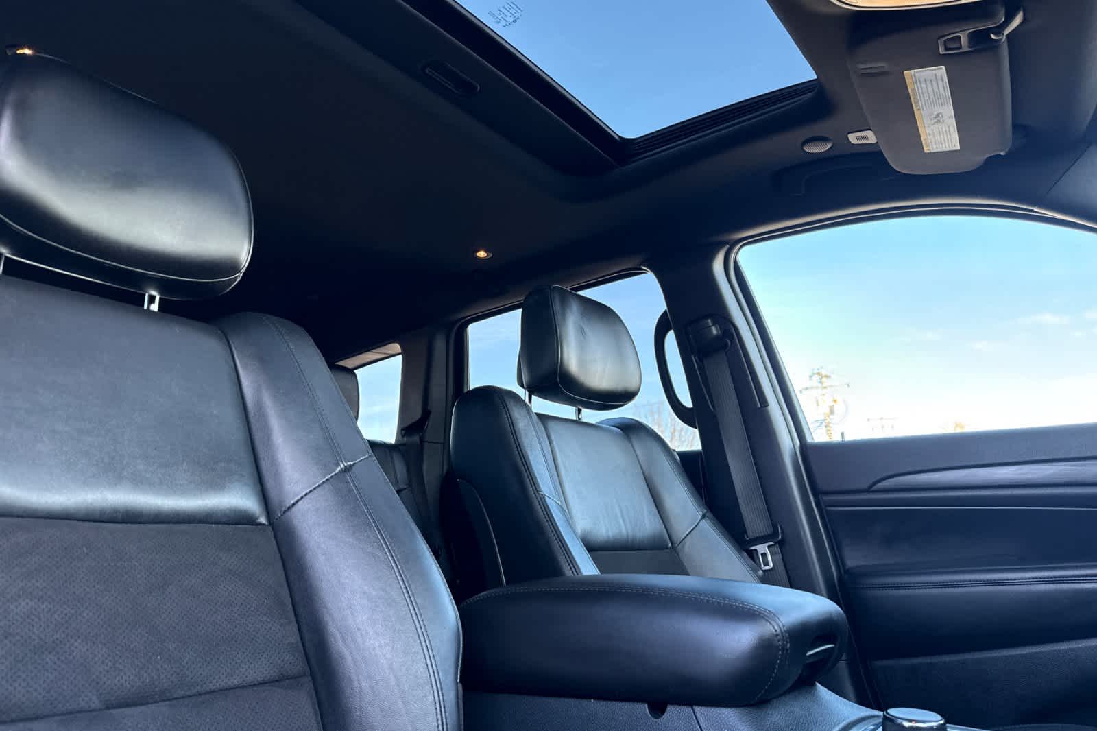 Thumbnail: 2020 Jeep Grand Cherokee - 17