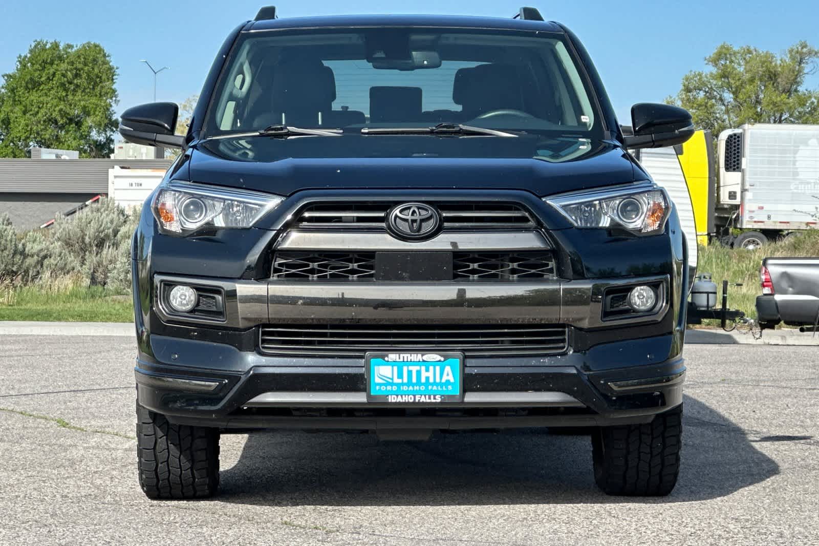 Thumbnail: 2020 Toyota 4Runner - 10