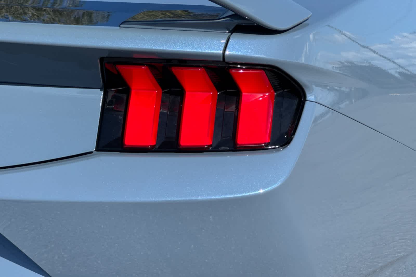 Thumbnail: 2025 Ford Mustang - 27