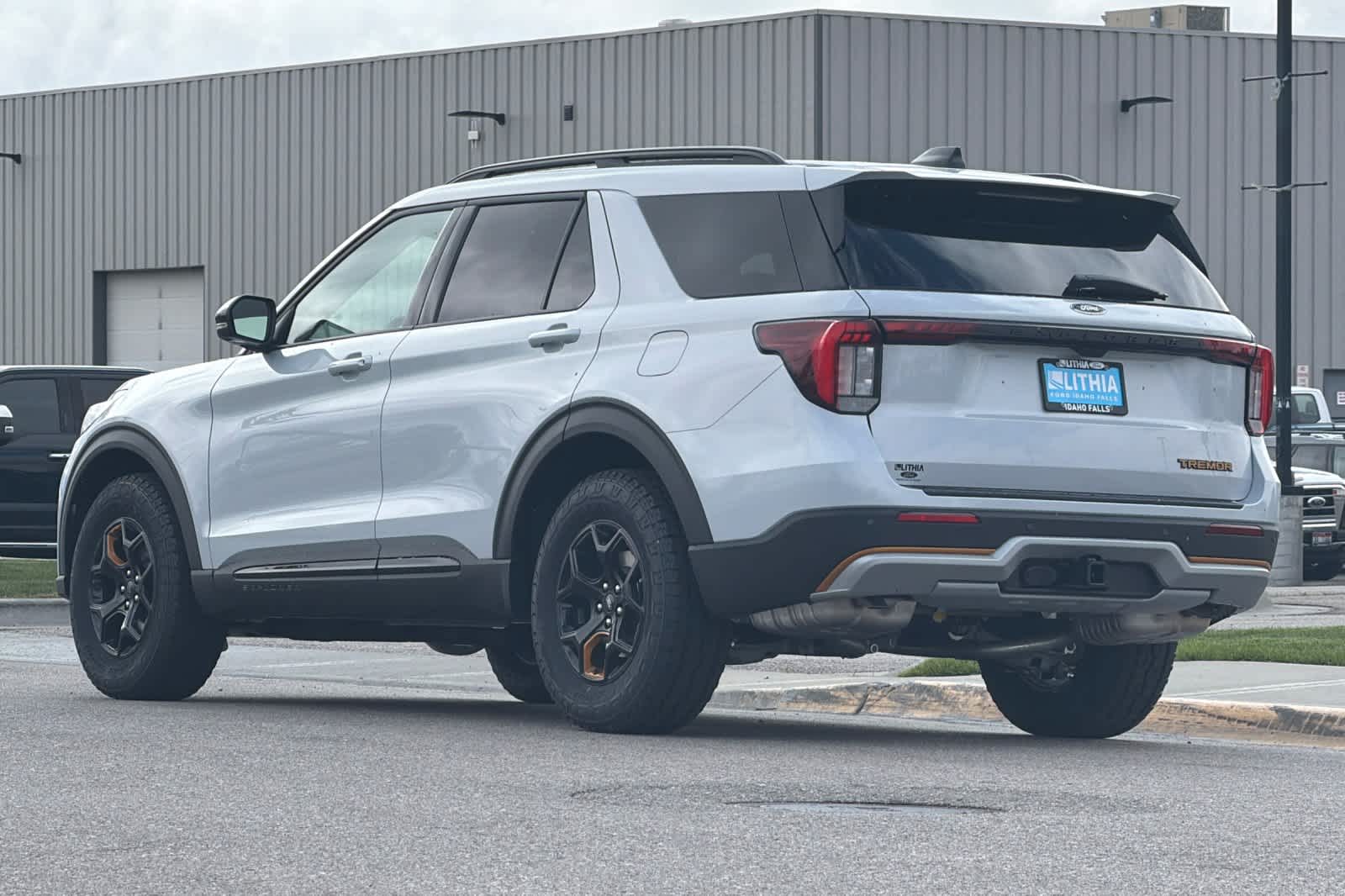 Thumbnail: 2026 Ford Explorer - 6