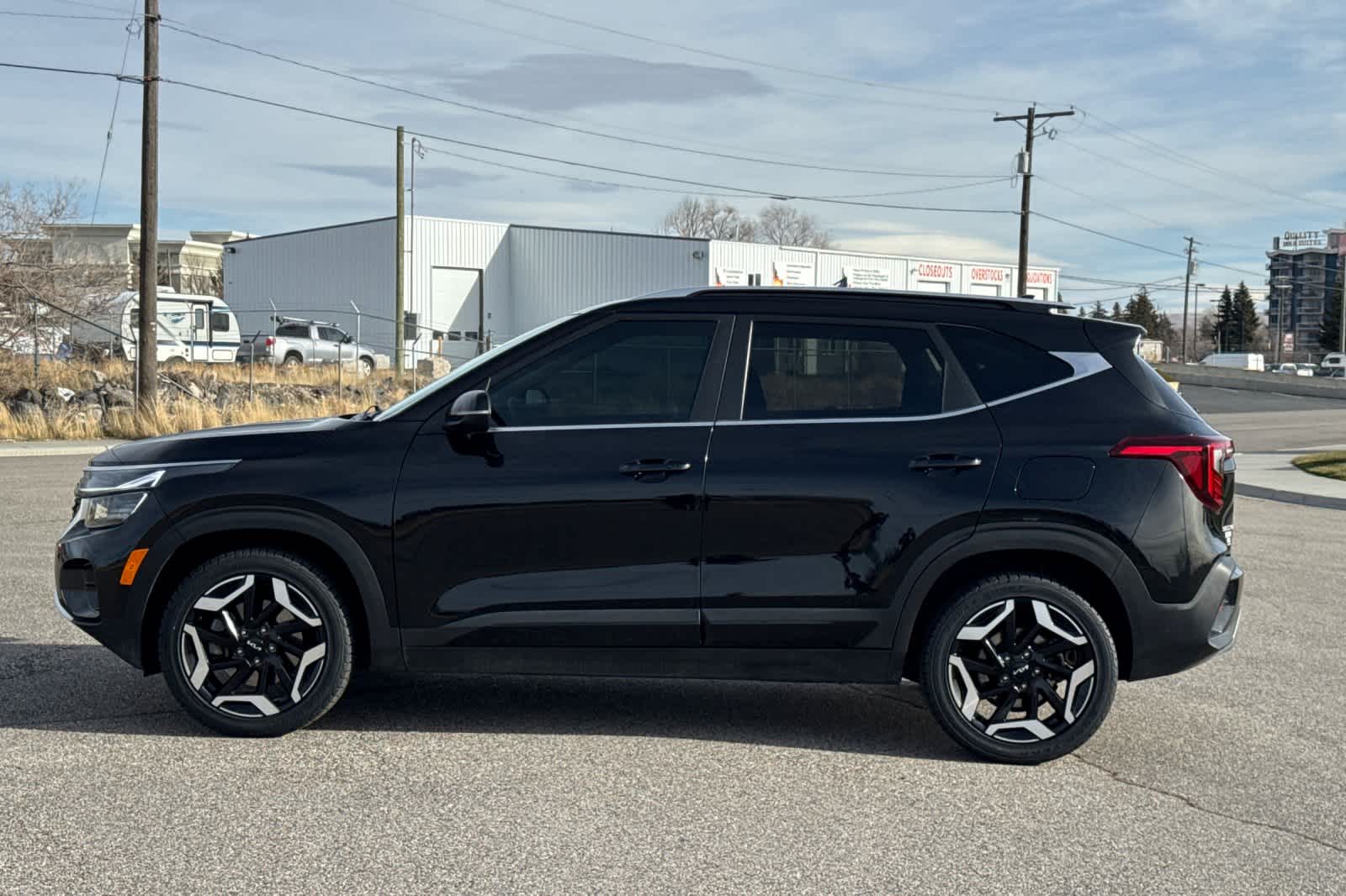 Thumbnail: 2024 Kia Seltos - 5